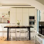The Rent - Attic With Terrace In Downtown Mediolan