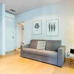 Apartment Retreats Duomo Milan