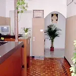 فندق سان توماسو *