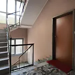 Apartamento Primopiano - Ferrante Aporti Flats Milão