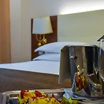 Romana Residencia Hotel