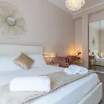Retreats Duomo Apartment Milan