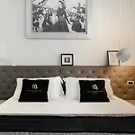Montenapoleone Aparthotel