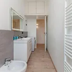 شقة Bicocca Modern Flat ميلان
