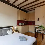 Pit Stop - Navigli * Μιλάνο