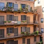 Luminoso In Centro Storico Milan