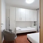 Xenia - Spacious And Bright New Flat With Garden Appartement