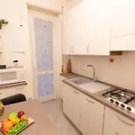 Apartament Ihost - Lodi 47 Mediolan