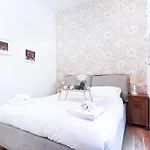 Appartement Easylife - Comodo In Risorgimento Milaan