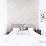Easylife - Comodo In Risorgimento