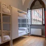Babila & Bistrot Hostel