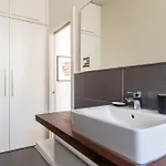 Stile E Comodita Bilocale Milan