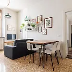 Apartment Stile E Comodita Bilocale
