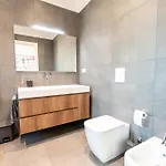 Luxury With Terrace - Napoli 35 *