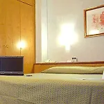 Desenzano 3* Милан