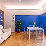 2 Bedroom - Chinatown アパート ミラノ