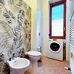 Luxury In Piazza 5 Giornate Apartment