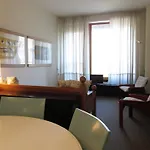 מלון דירות Domus