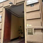 Xenia - Intimate 10 Min From Duomo Apartment