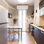 Vallazze 91 Διαμέρισμα *