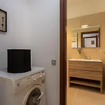 Rucellai With Shared Pool By Halldis Apartment *