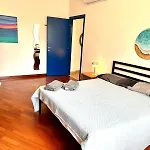 Gioia135 Apartamento *