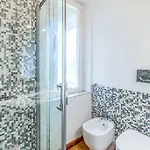 Luxury In Navigli Daire *