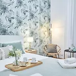Apartment Easylife - - Settembrini 7 -