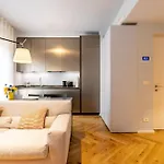 شقة Crocetta Living By Halldis