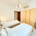 Grand Appartement *