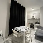 شقة Bocconi - Jcube Hotellerie *