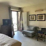 Ripa39 - Ampio Monolocale Affaccio Naviglio Grande Milán