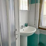 Monolocale Con Ampio Terrazzo