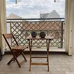 Monolocale Con Ampio Terrazzo *