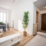 Shortmi Buenos Aires Daire Milano