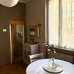 Gionas - Casa Indipendente In Zona Strategica *