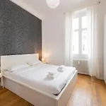 Luxury 3 Bedrooms - B Milano