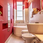 Elegant With Parking - Station Appartement *