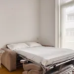 Modern Retreat In The Heart Of *
