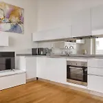 Modern Retreat In The Heart Of * Milão