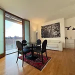 La Casa Di Gio - Life *