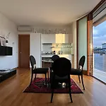 La Casa Di Gio - Life