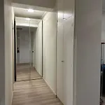 Apartament Famagosta Mediolan