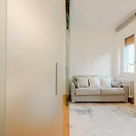 Easytopstay - Garibaldi Urban Nest Apartment