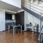 Design Loft Certosa, 4 Posti, 5 Min Da Rho Fiera Milaan
