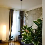 Apartamento Urban Domus, Palazzo Durini Duomo, *