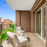 Apartamento Airy With Balcony & Garage By Ndp Rent
