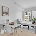 Apartamento Airy With Balcony & Garage By Ndp Rent *