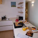 アパート Varanini Luxury Double Bedroom Two And Sauna ミラノ