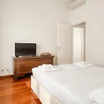 Hostmate - - Messina - Monumentale * Milan